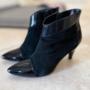 Elegant Black Ankle Boots